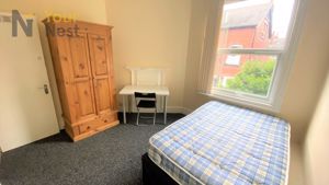 Photo 7- click for photo gallery